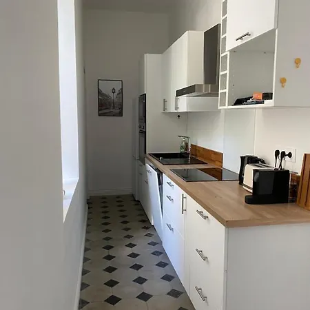 Coeur De Avec Cour Appartement Nîmes