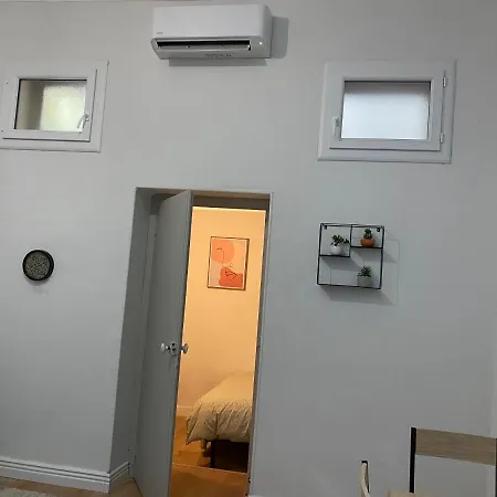 Coeur De Avec Cour Appartement Nîmes